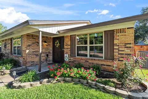 $459,000 | 1301 River Oaks Drive, Flower Mound, TX 75028