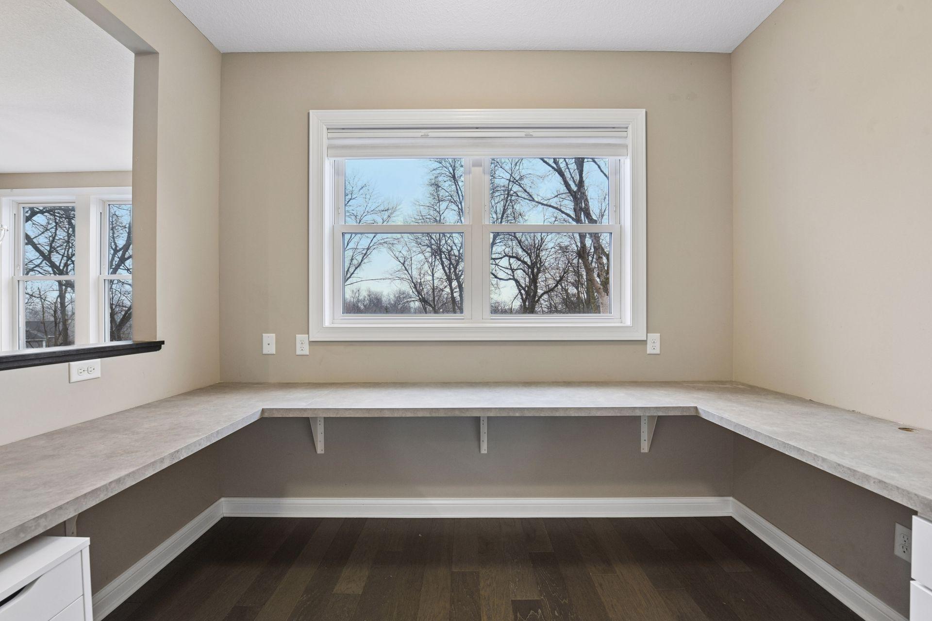 16571 Reeder Ridge Eden Prairie, MN 55347 - Photo 11 of 53 Gallery Image 11