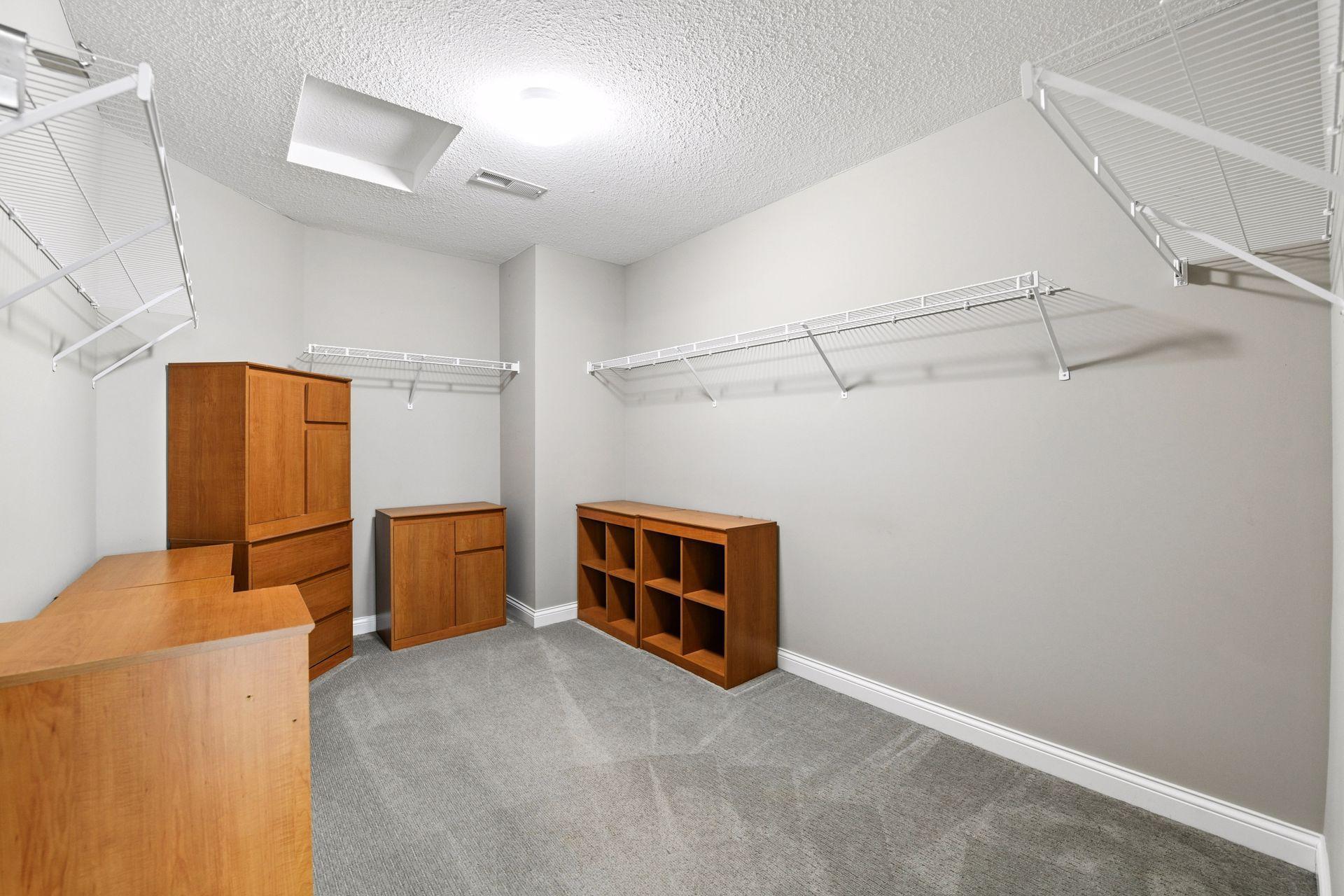 16571 Reeder Ridge Eden Prairie, MN 55347 - Photo 22 of 53 Gallery Image 22