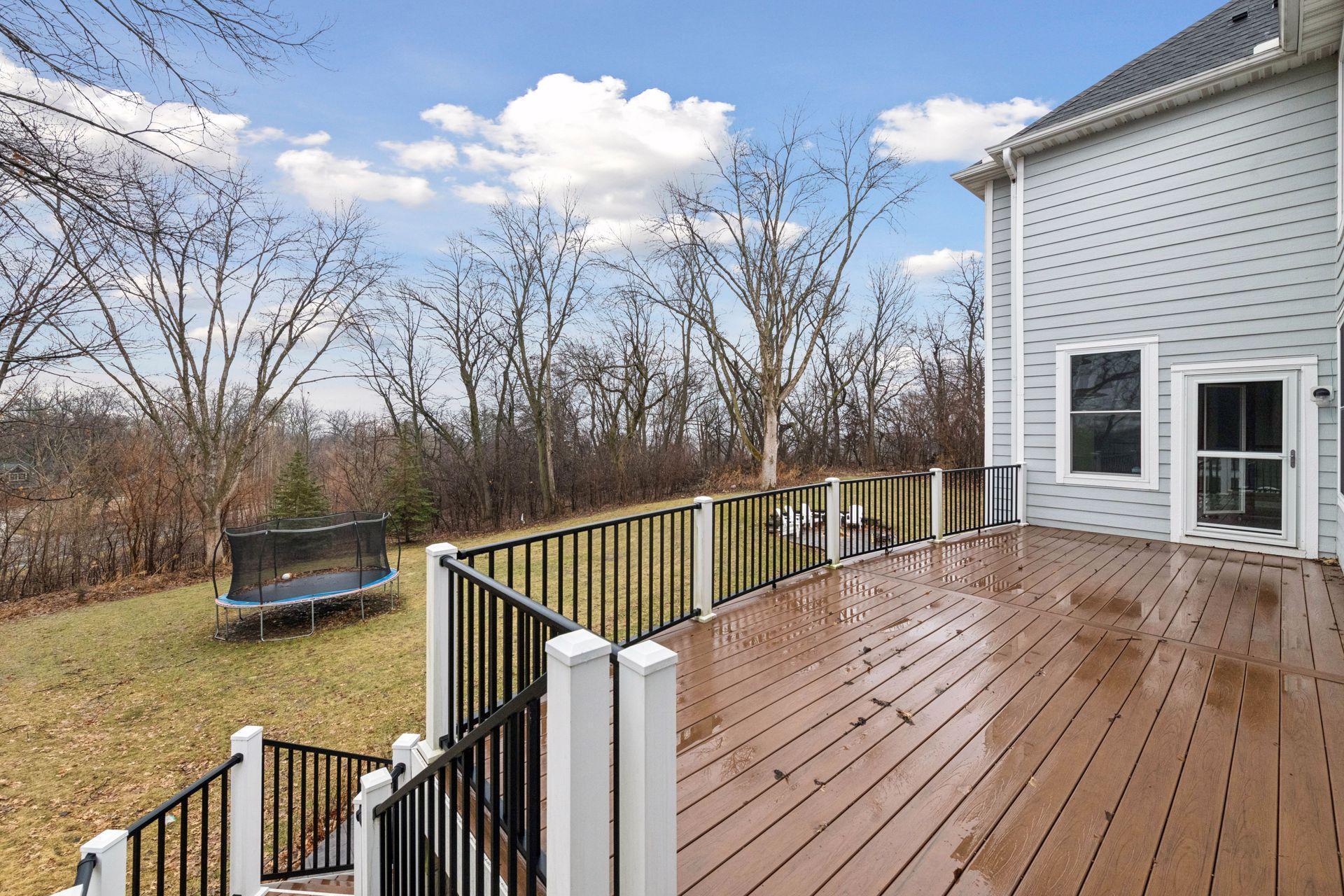 16571 Reeder Ridge Eden Prairie, MN 55347 - Photo 38 of 53 Gallery Image 38