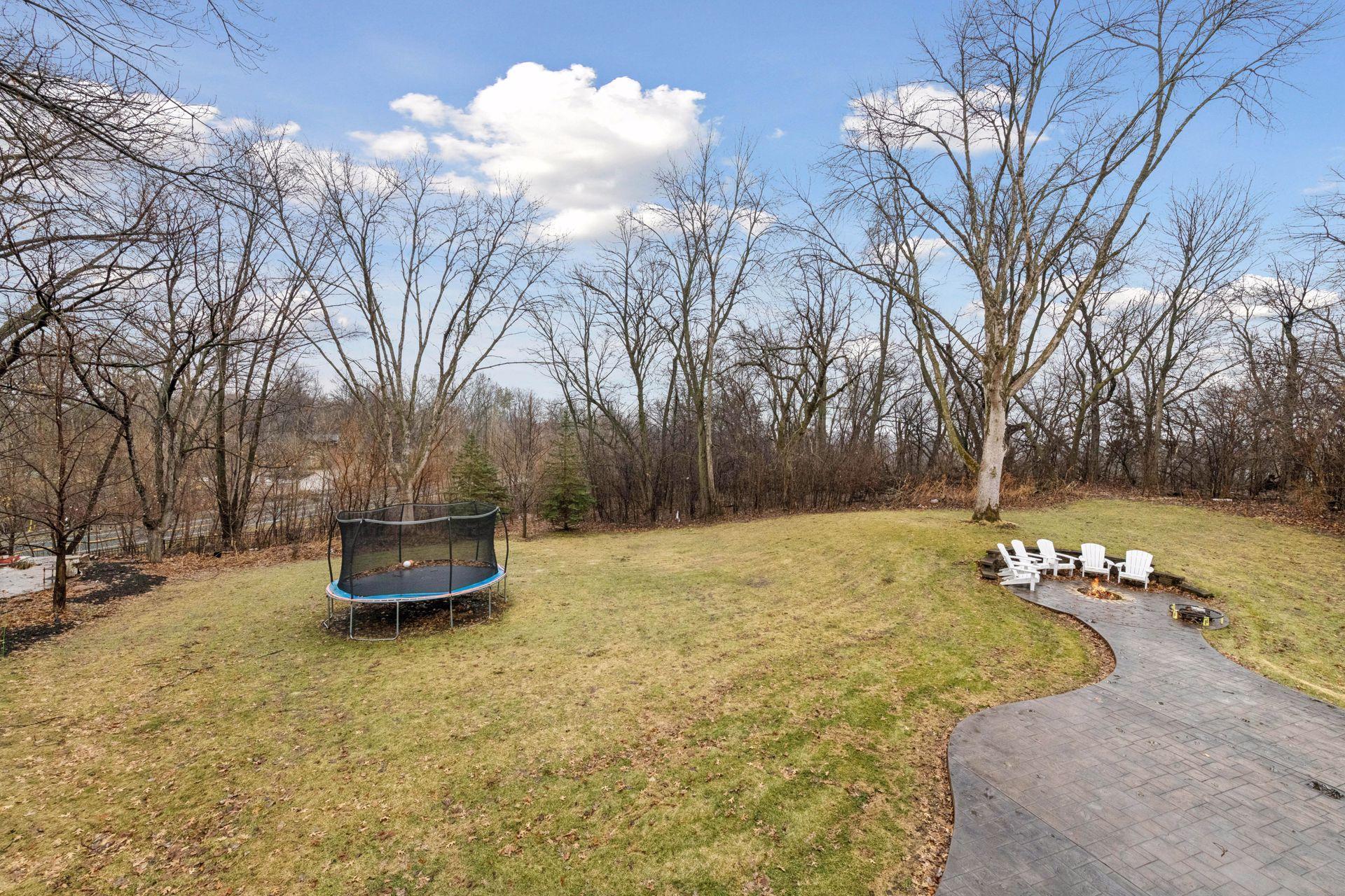 16571 Reeder Ridge Eden Prairie, MN 55347 - Photo 39 of 53 Gallery Image 39