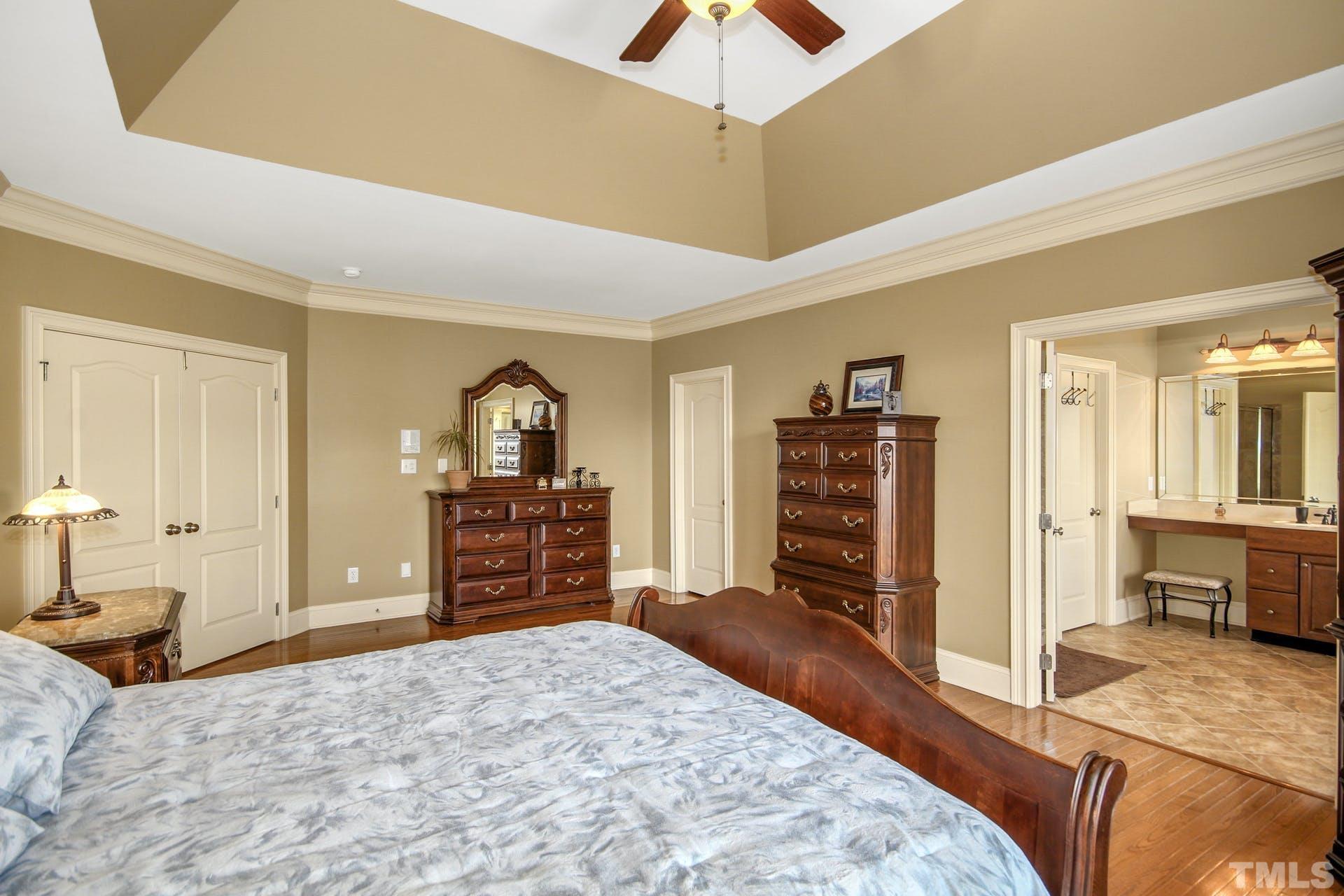 9438 Collingdale Way Raleigh, NC 27617 - Photo 18 of 47 Gallery Image 18