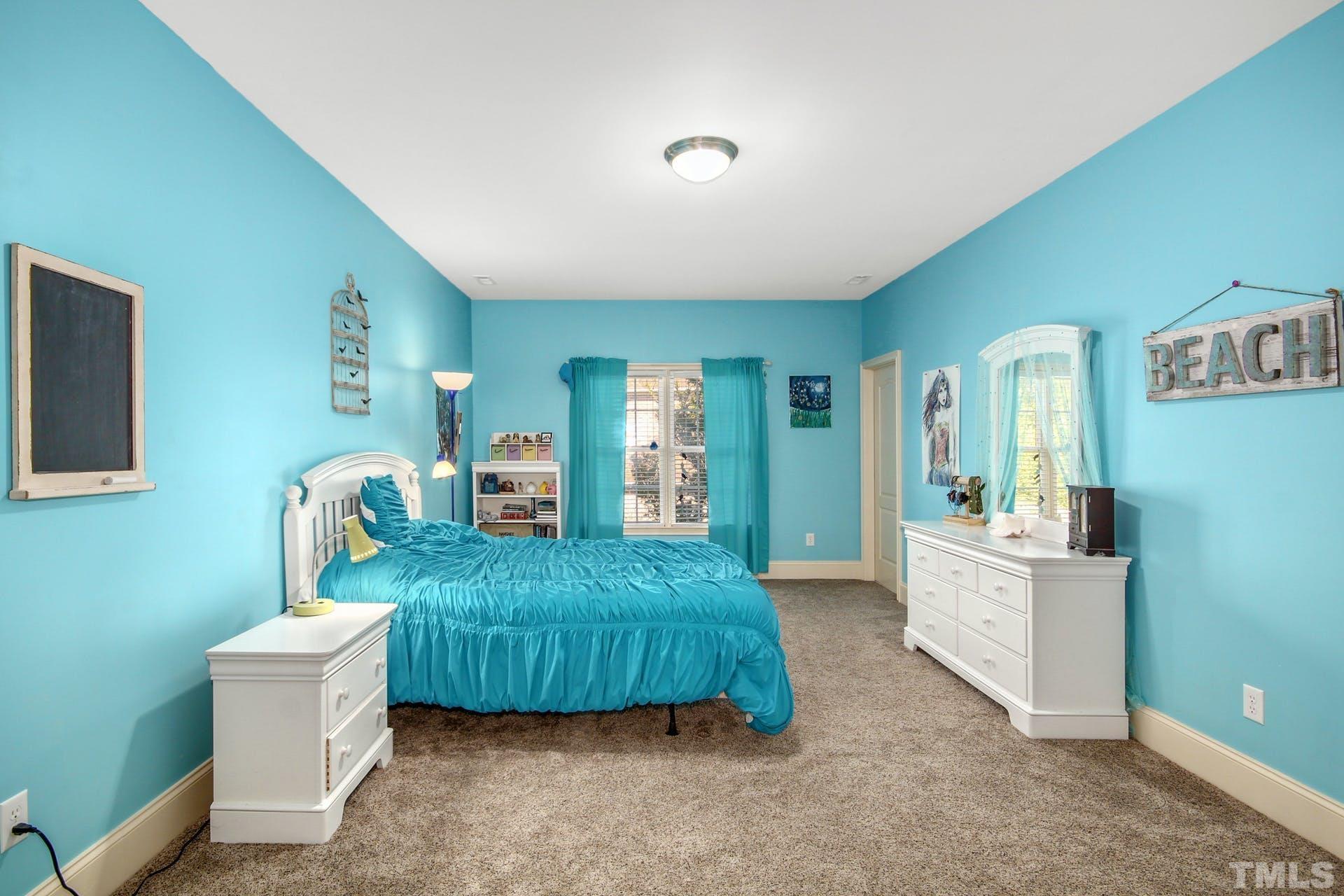 9438 Collingdale Way Raleigh, NC 27617 - Photo 28 of 47 Gallery Image 28