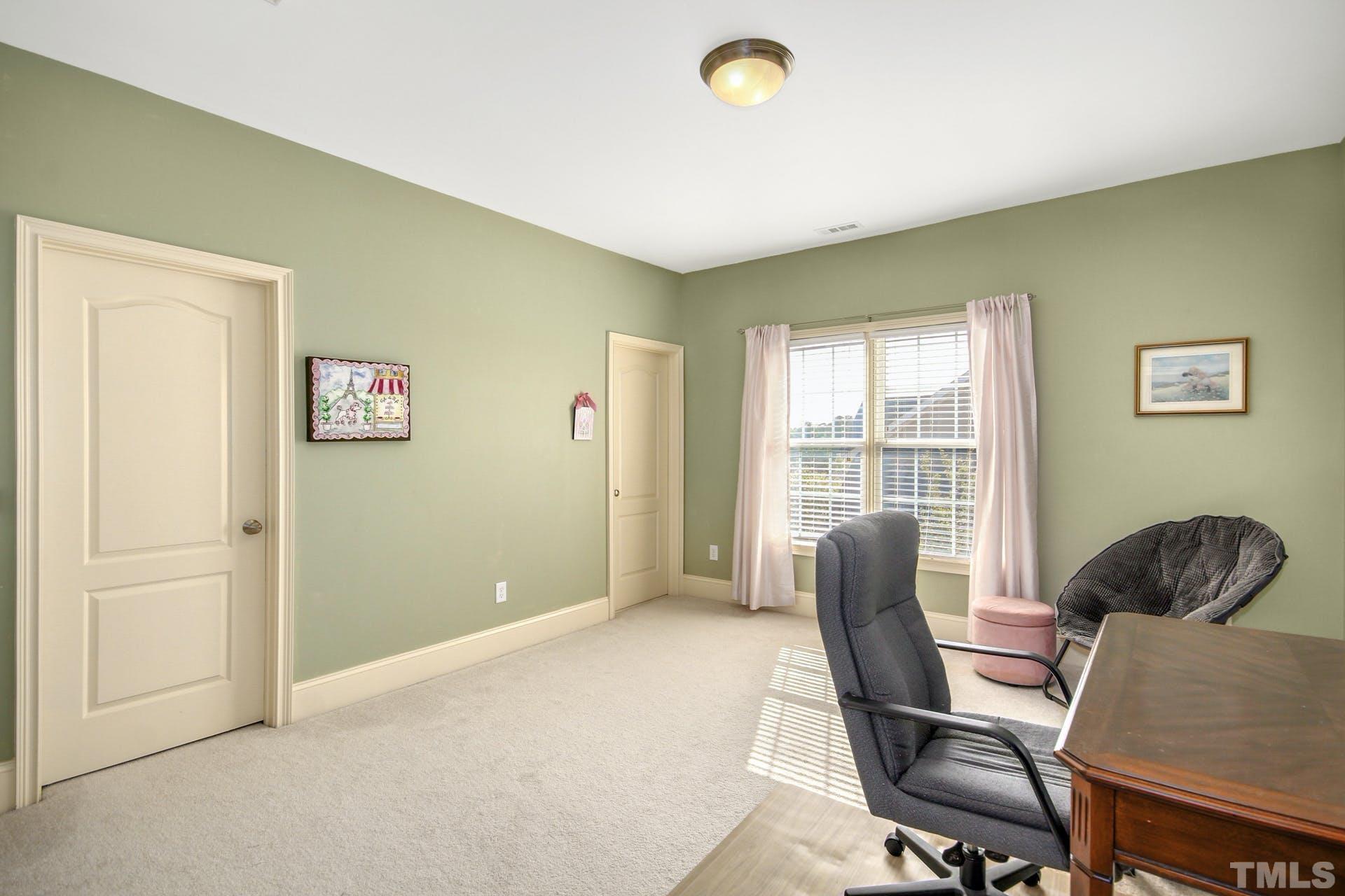 9438 Collingdale Way Raleigh, NC 27617 - Photo 29 of 47 Gallery Image 29