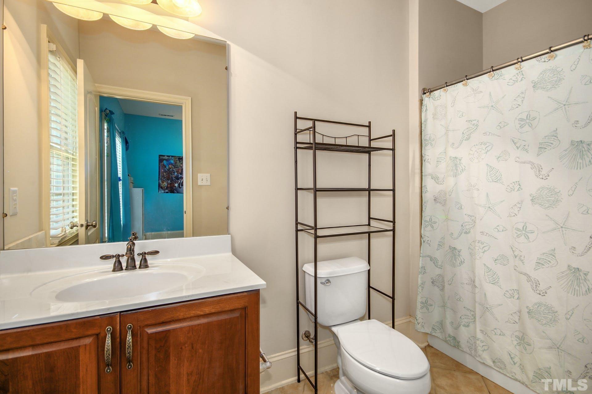9438 Collingdale Way Raleigh, NC 27617 - Photo 32 of 47 Gallery Image 32