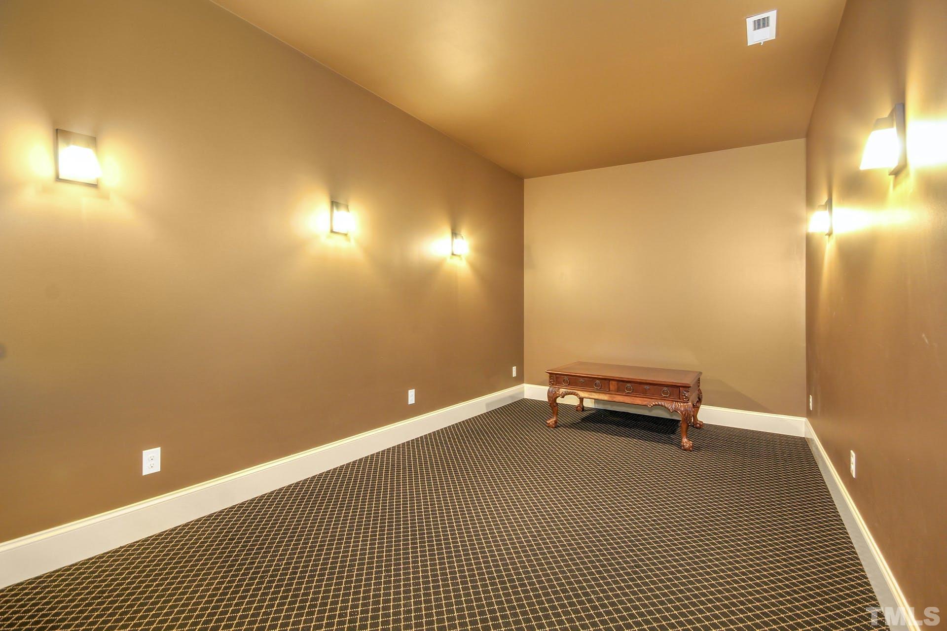 9438 Collingdale Way Raleigh, NC 27617 - Photo 39 of 47 Gallery Image 39