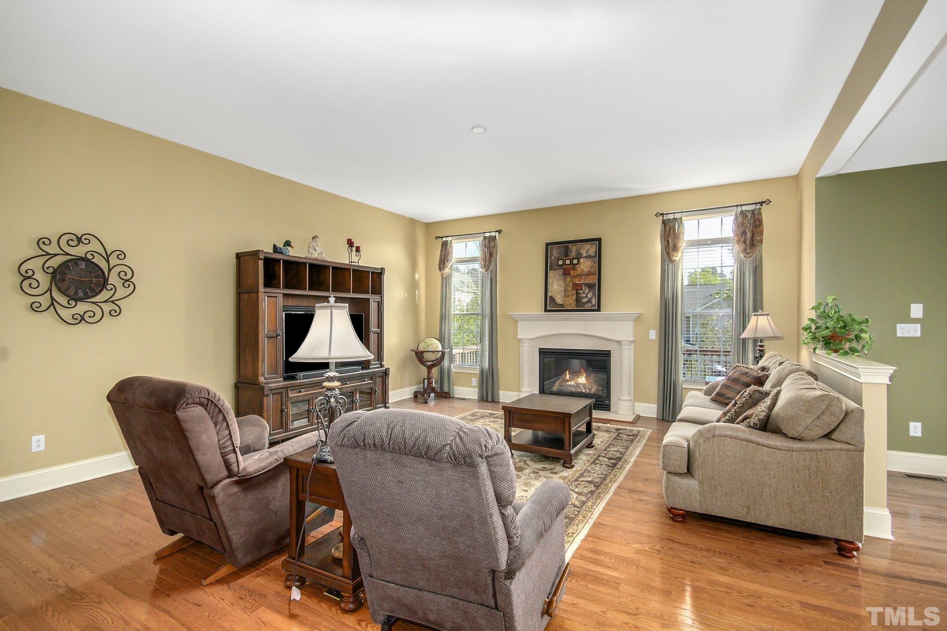 9438 Collingdale Way Raleigh, NC 27617 - Photo 8 of 47 Gallery Image 8