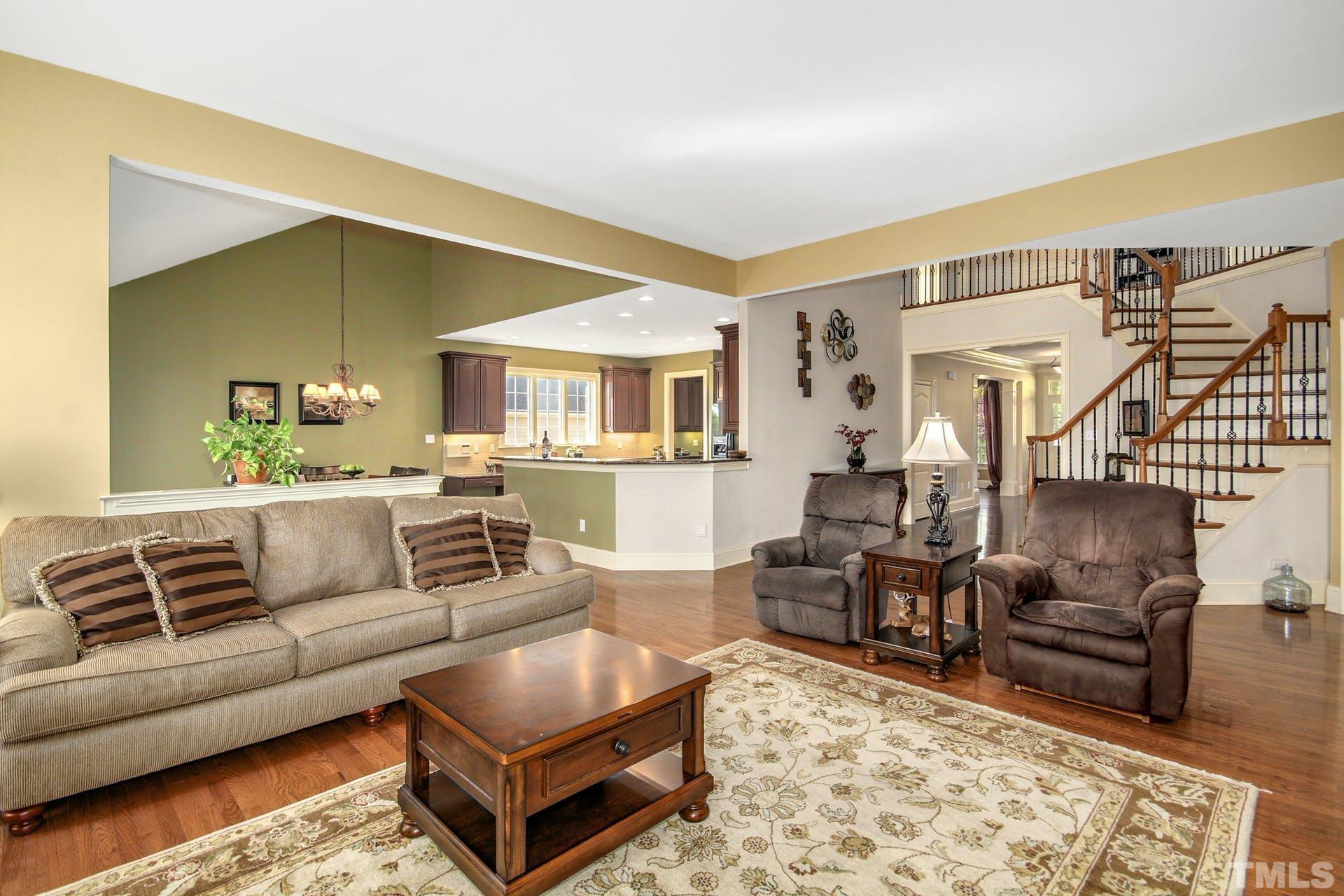 9438 Collingdale Way Raleigh, NC 27617 - Photo 9 of 47 Gallery Image 9