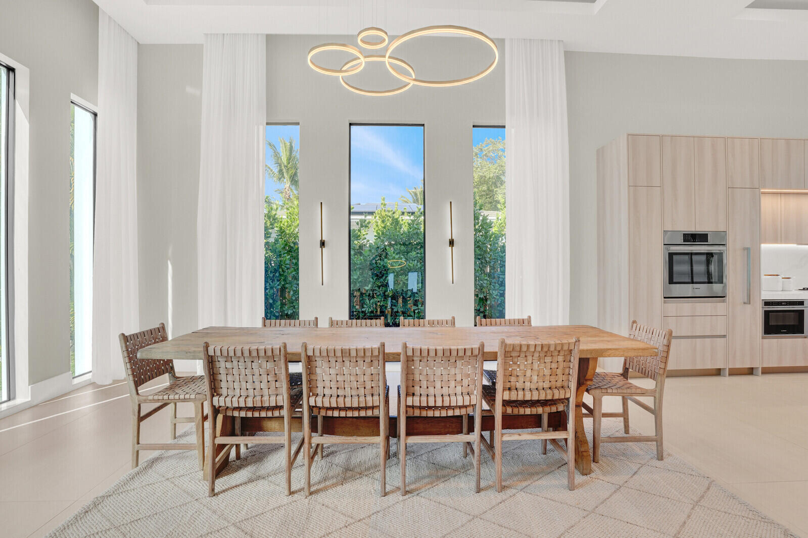 828 Northwest 2nd Avenue Boca Raton, FL 33432 - Photo 6 of 64 Dining Area