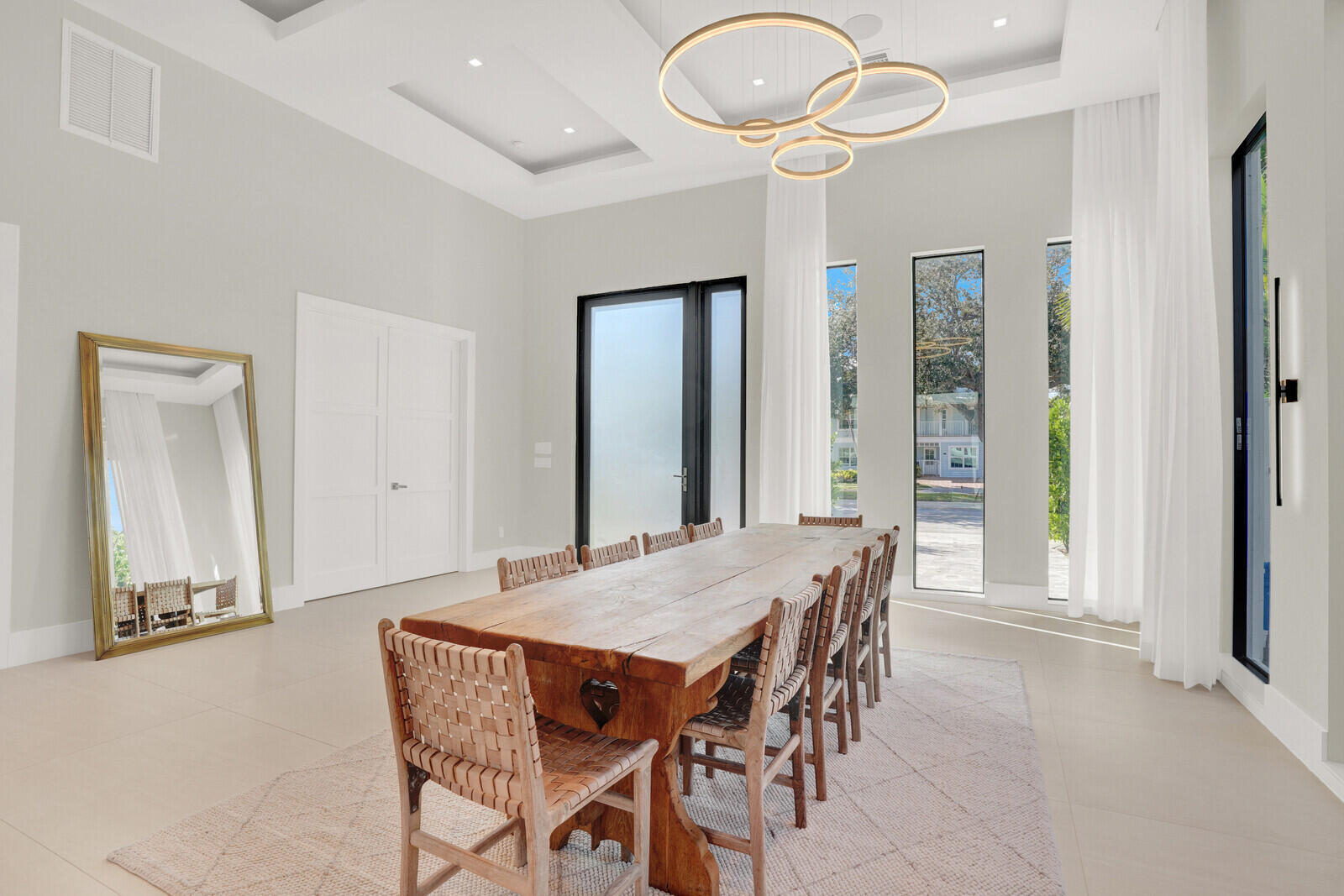 828 Northwest 2nd Avenue Boca Raton, FL 33432 - Photo 9 of 64 Dining Area