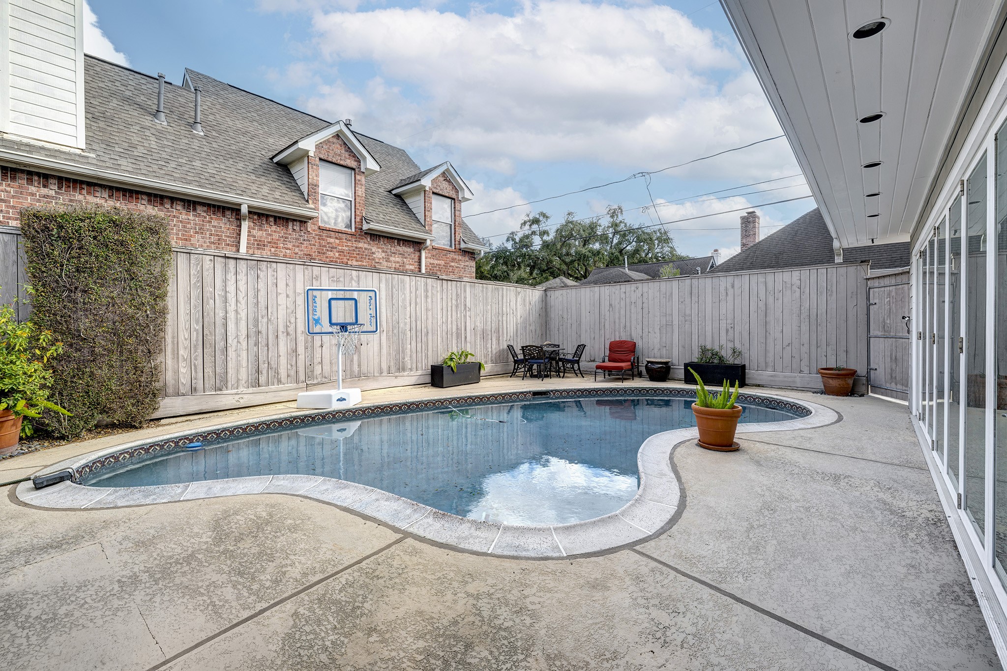 2215 Wroxton Road Houston, TX 77005 - Photo 26 of 30