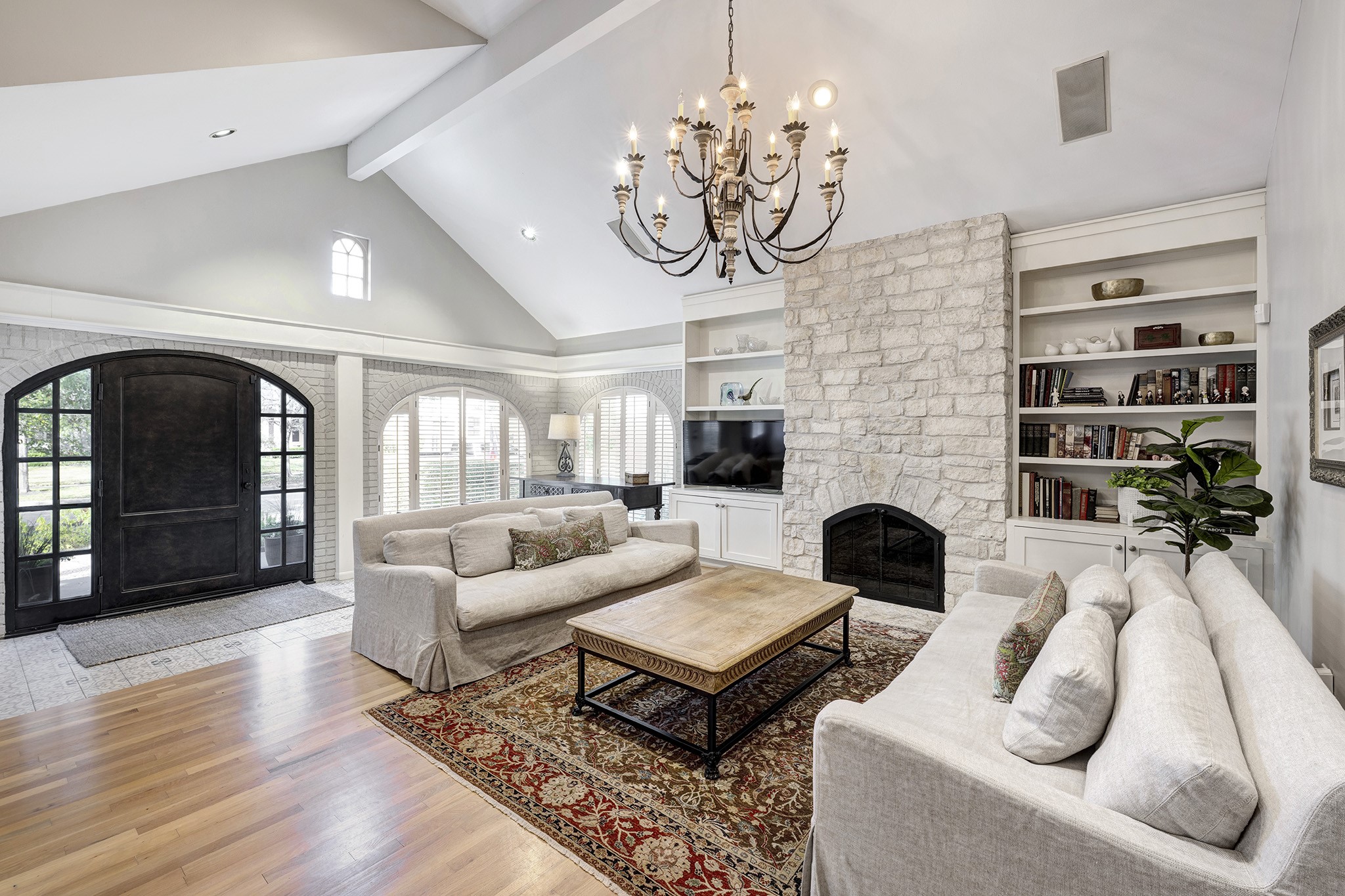 2215 Wroxton Road Houston, TX 77005 - Photo 5 of 30