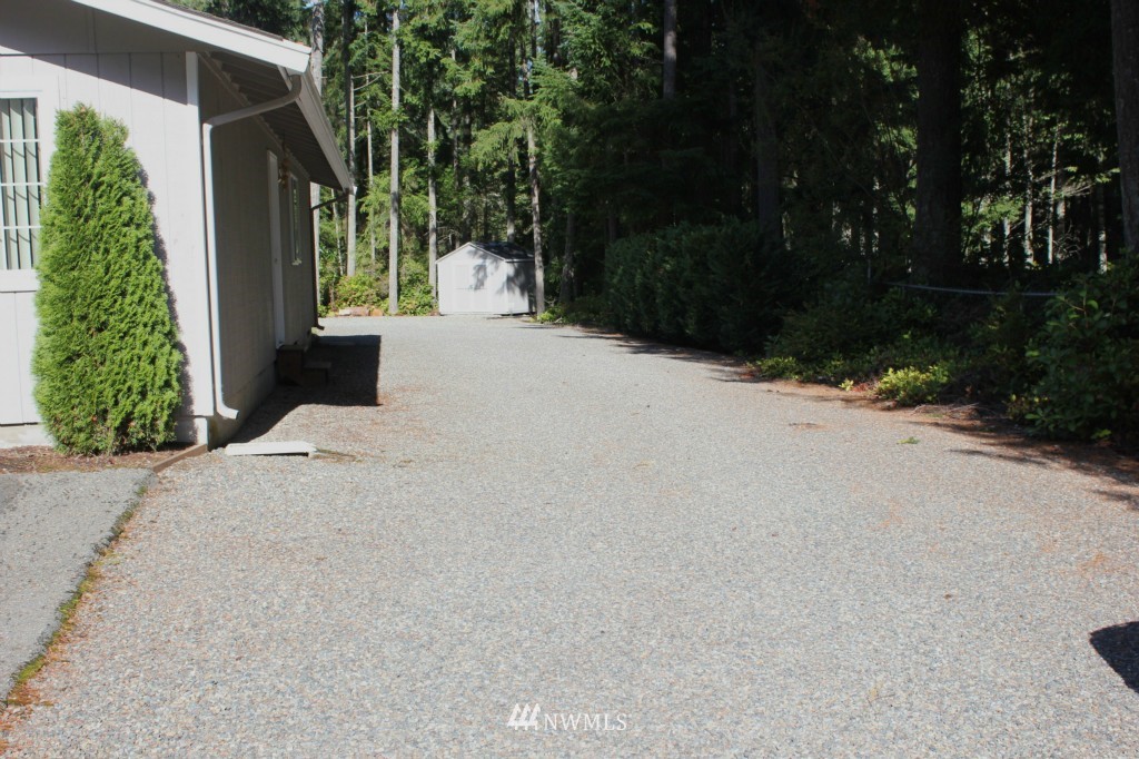 6055 Southeast Alpine Road Olalla, WA 98359 - Photo 13 of 15 Gallery Image 13