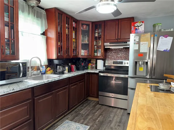 $399,000 | 24 Johnson Avenue, Warwick, RI 02886