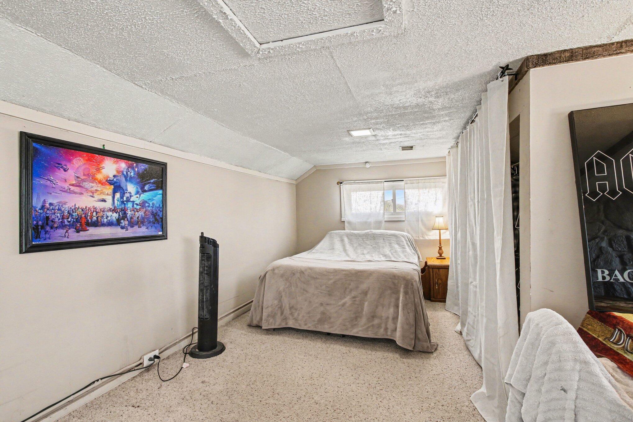 200 Harrington Avenue Crown Point, IN 46307 - Photo 11 of 12 2038x1359