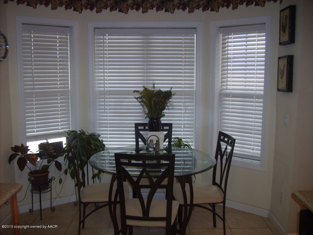 11601 Tascosa Road Amarillo, TX 79124 - Photo 14 of 26 Breakfast area
