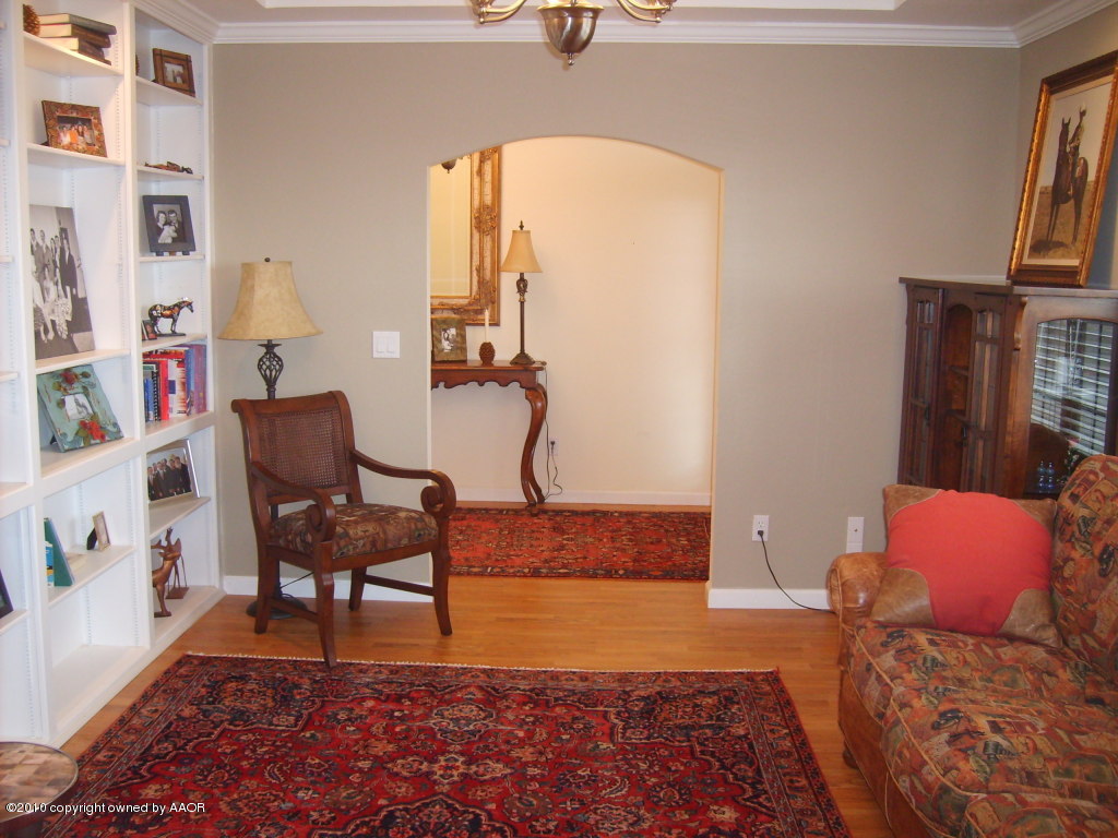 11601 Tascosa Road Amarillo, TX 79124 - Photo 24 of 26 Living room 2