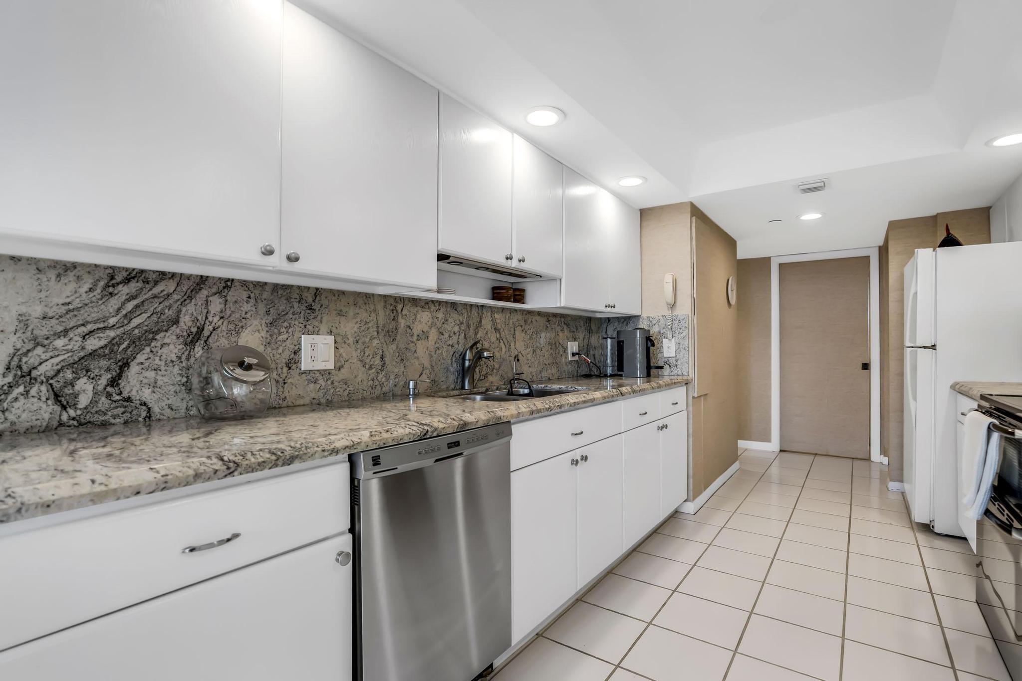 4201 North Ocean Boulevard, Unit 203 Boca Raton, FL 33431 - Photo 27 of 90 069