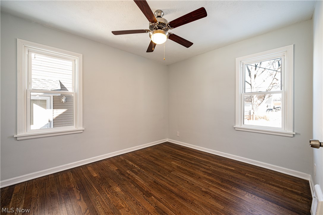 1269 East Miner Road Mayfield Heights, OH 44124 - Photo 7 of 21