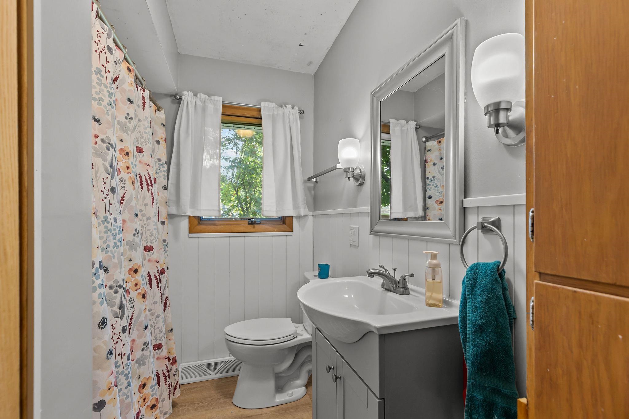 145 Ruth Street Clintonville, WI 54929 - Photo 17 of 25 Gallery Image 17