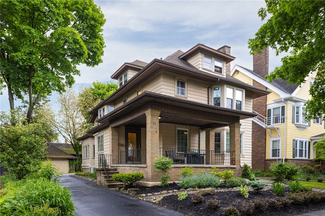 11 Vick Park A Rochester, NY 14607 - Photo 1 of 1