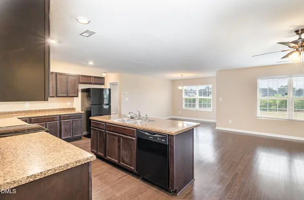 $300,000 | 87 Cedar Lake Lane, Clinton, NC 28328