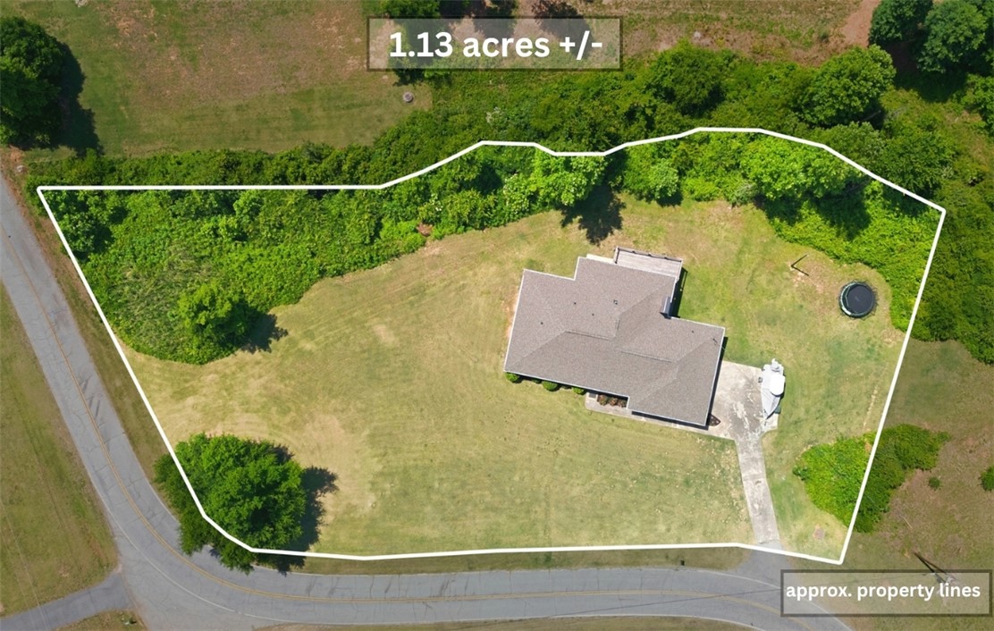607 West Quincy Road Seneca, SC 29678 - Photo 31 of 38