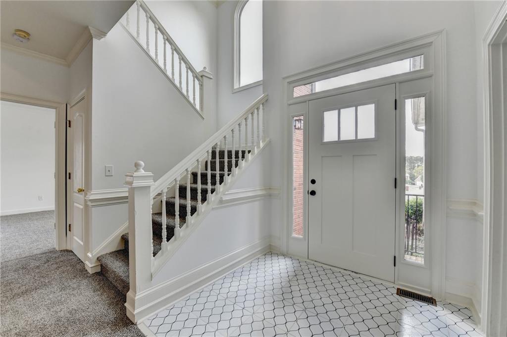 1005 Lewis Ridge Circle Lawrenceville, GA 30045 - Photo 8 of 74