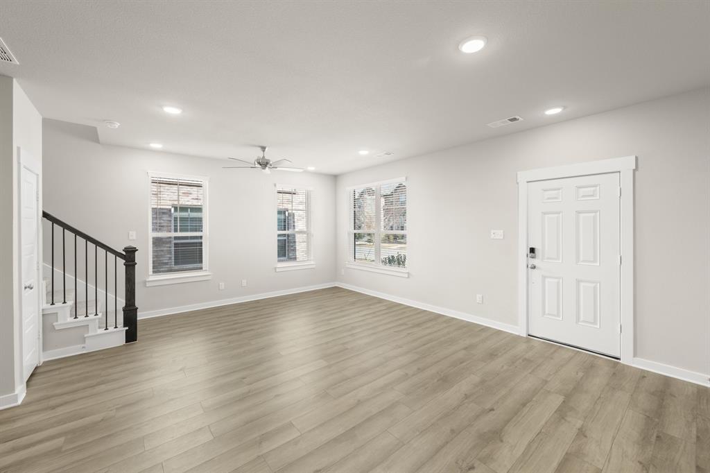 232 Wagon Spoke Way, Unit 17 Fort Worth, TX 76120 - Photo 6 of 26 232 Wagon Spoke- Living Room-1