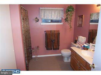3904 Chadbury Road Mount Laurel, NJ 08054 - Photo 7 of 12 Bathroom
