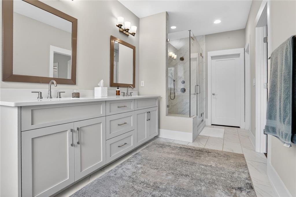 1307 Markham Road Atlanta, GA 30319 - Photo 15 of 23