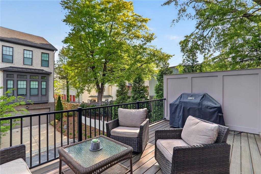 1307 Markham Road Atlanta, GA 30319 - Photo 8 of 23