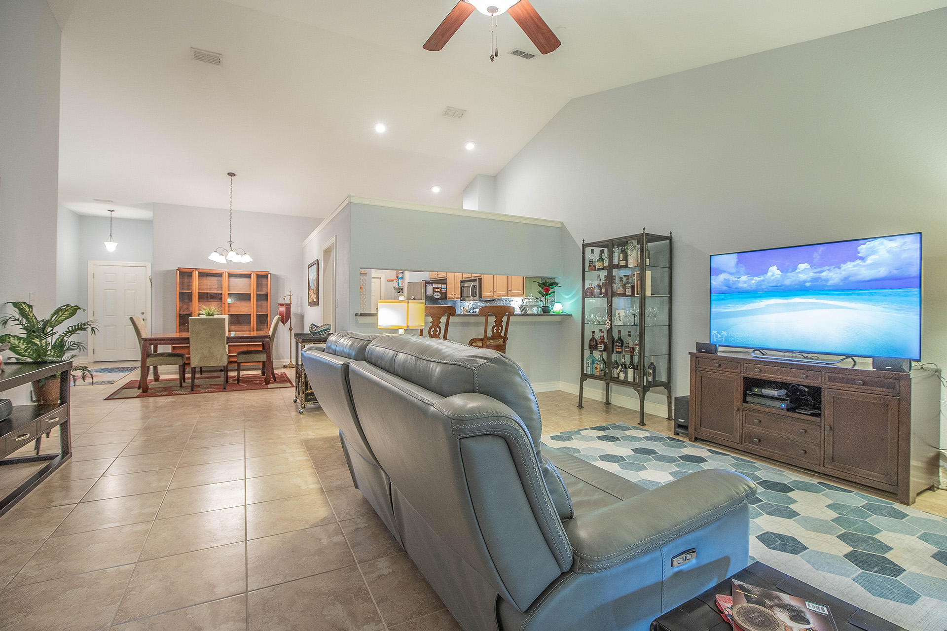 4226 Jade Loop Destin, FL 32541 - Photo 7 of 42 92