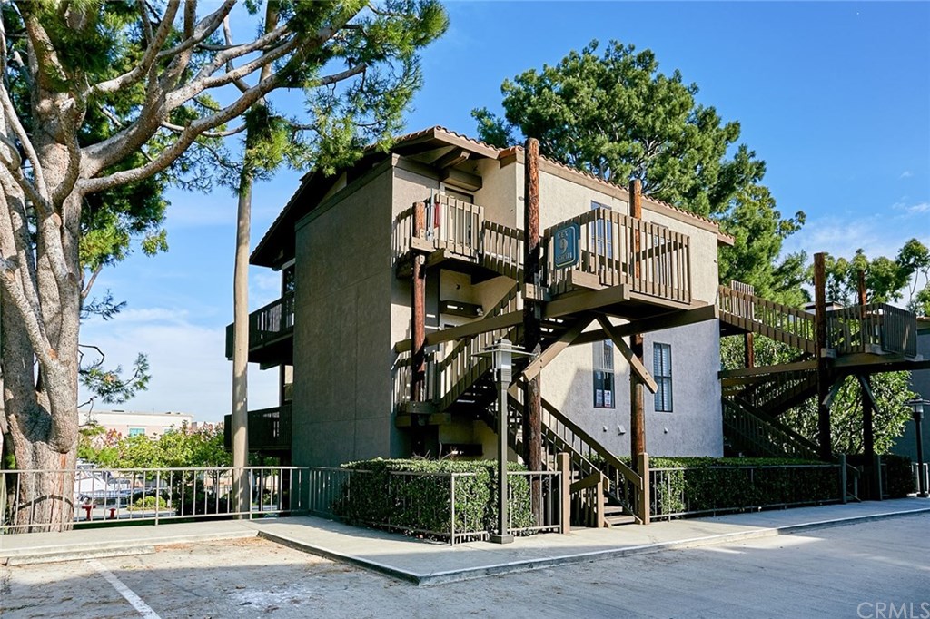 7339 Marina Pacifica Drive Long Beach, CA 90803 - Photo 45 of 46