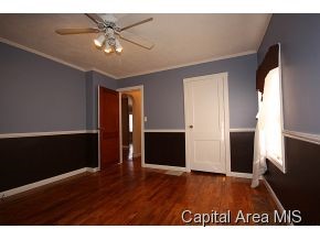 2421 Holmes Avenue Springfield, IL 62704 - Photo 16 of 22