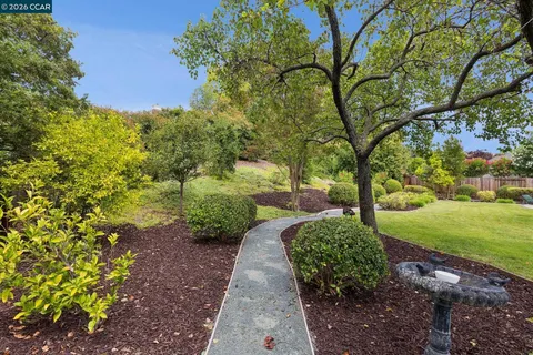 $2,500,000 | 743 Woodwind Place, Walnut Creek, CA 94598