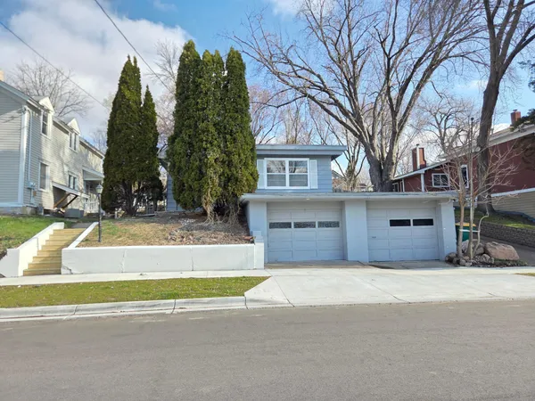 $375,000 | 712 Maple Street West, Stillwater, MN 55082