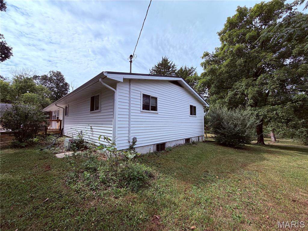 797 Rohrer Road Bourbon, MO 65441 - Photo 32 of 52 Gallery Image 32