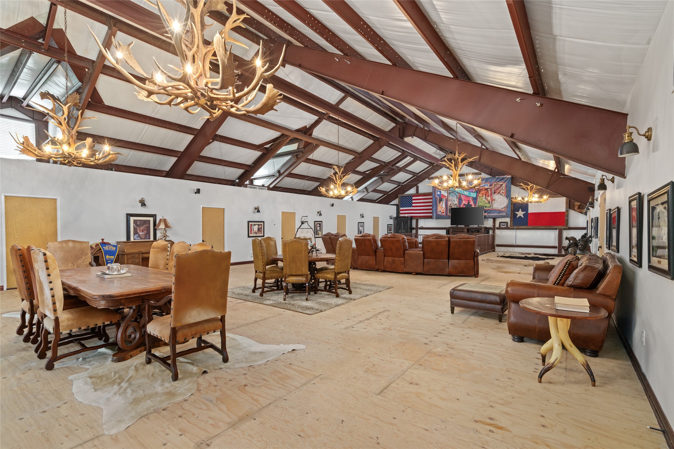 15126 Walden Road Montgomery, TX 77356 - Photo 32 of 50 Views of the vast open living area.