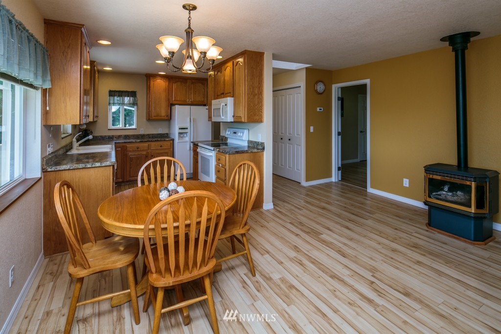 9363 Weidkamp Road Lynden, WA 98264 - Photo 6 of 25