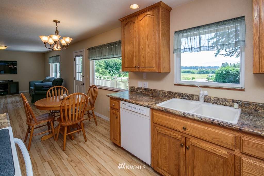9363 Weidkamp Road Lynden, WA 98264 - Photo 8 of 25