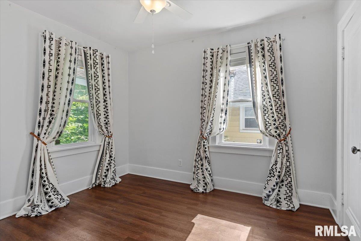 872 South MacArthur Boulevard Springfield, IL 62704 - Photo 17 of 37