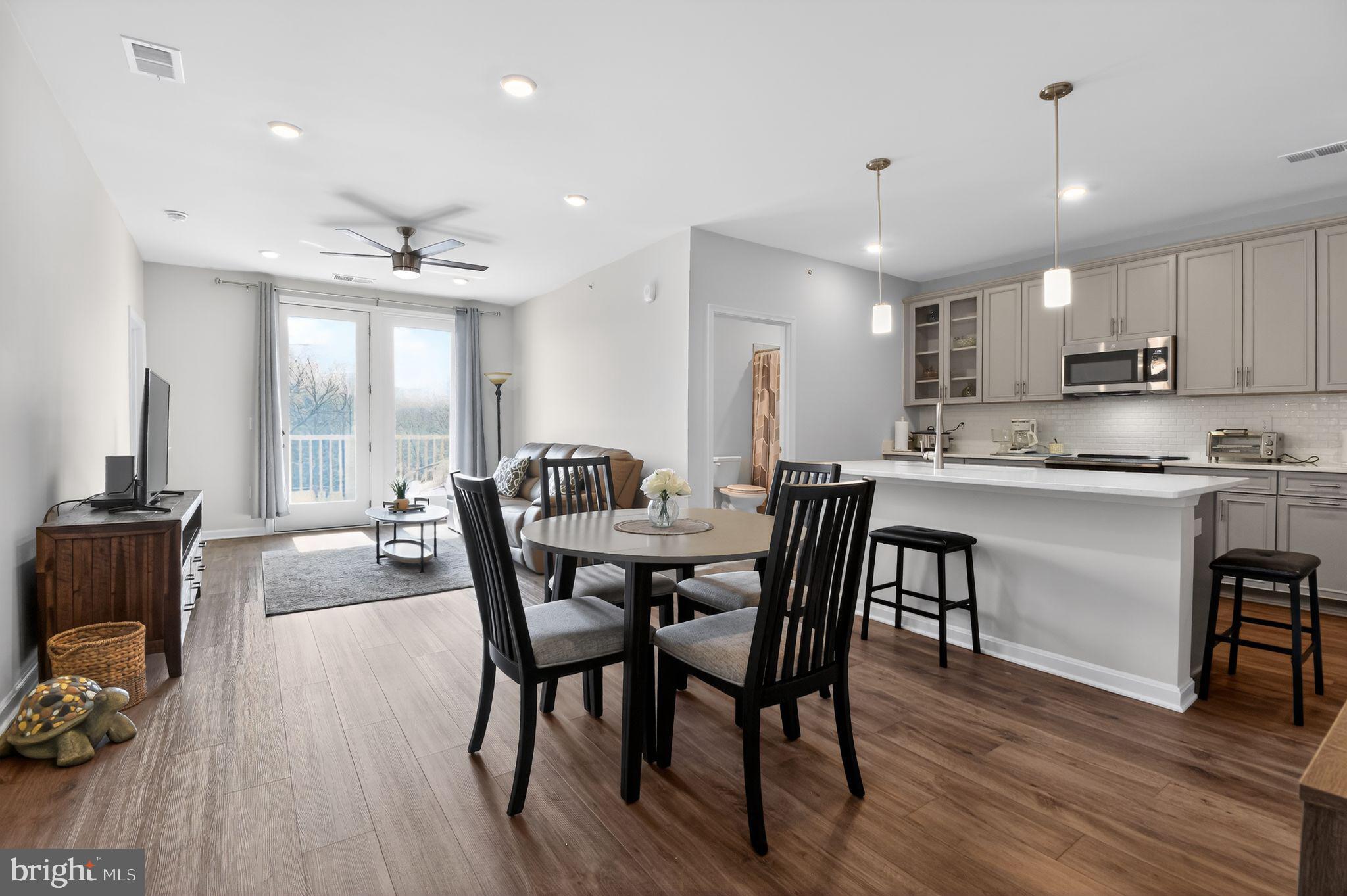 4007 Seaside Alder Road, Unit 8407 Bowie, MD 20720 - Photo 19 of 32 Dining Area