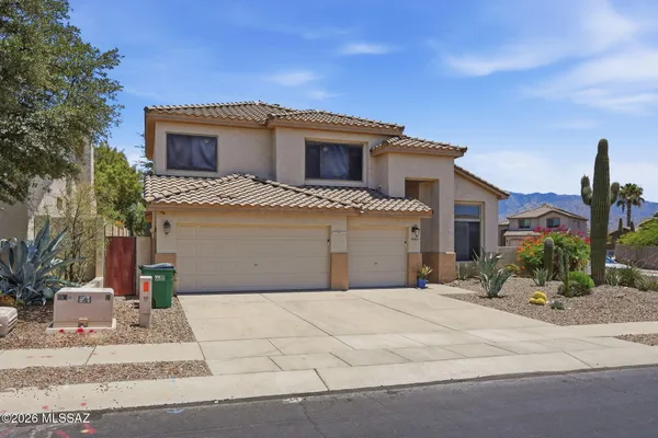$4,500 | 12884 North Pioneer Way, Oro Valley, AZ 85755