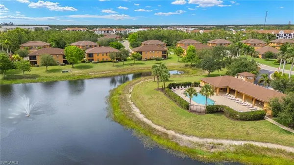 $2,300 | 3742 Pino Vista Way, Unit 4, Estero, FL 33928