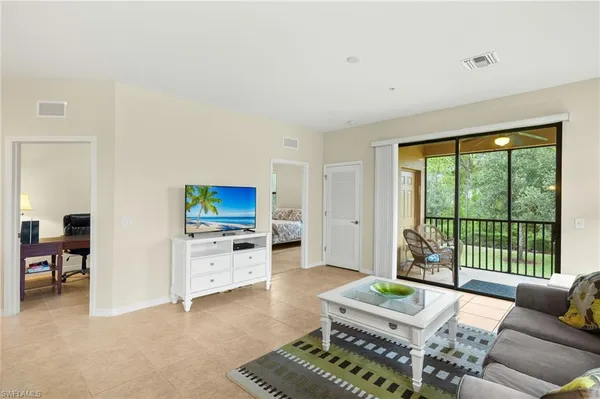 $2,300 | 3742 Pino Vista Way, Unit 4, Estero, FL 33928