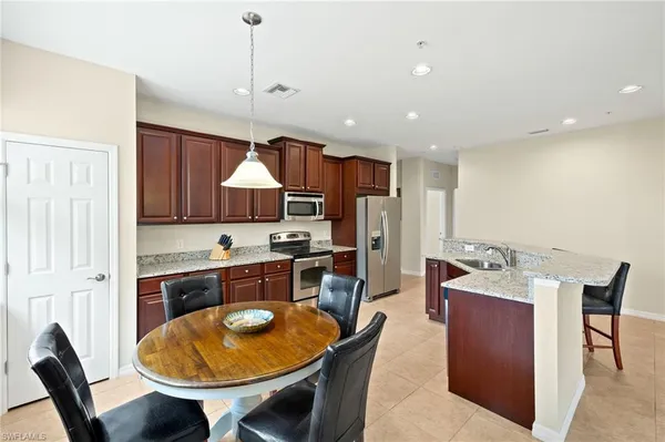 $2,300 | 3742 Pino Vista Way, Unit 4, Estero, FL 33928