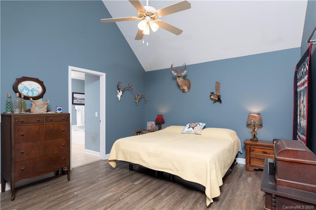 292 Eagle Creek Road Clover, SC 29710 - Photo 11 of 24 Gallery Image 11