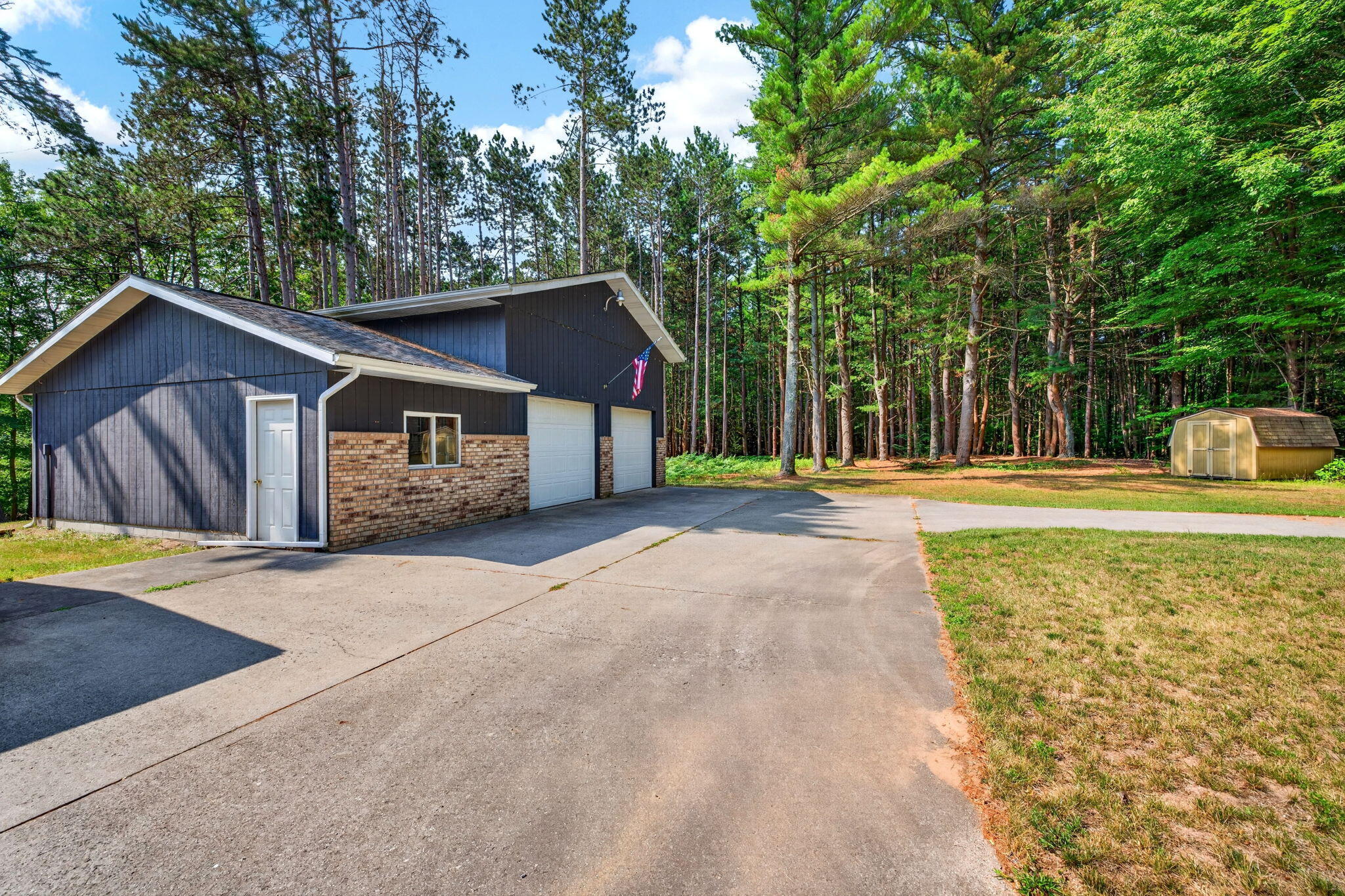 2515 West Giles Road Muskegon, MI 49445 - Photo 14 of 71 14-web-or-mls-1G1A4142