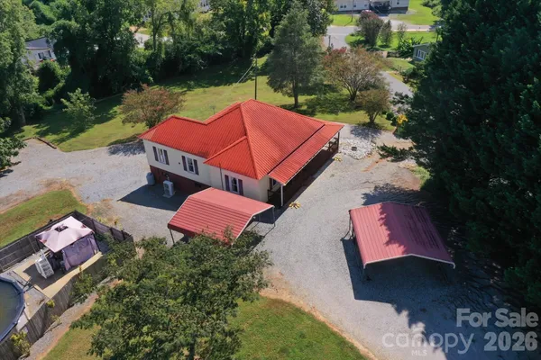 $425,000 | 466 Miller Avenue, Marion, NC 28752
